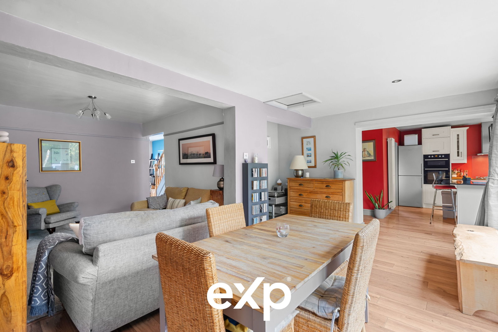 Semi Detached House in Ashford
