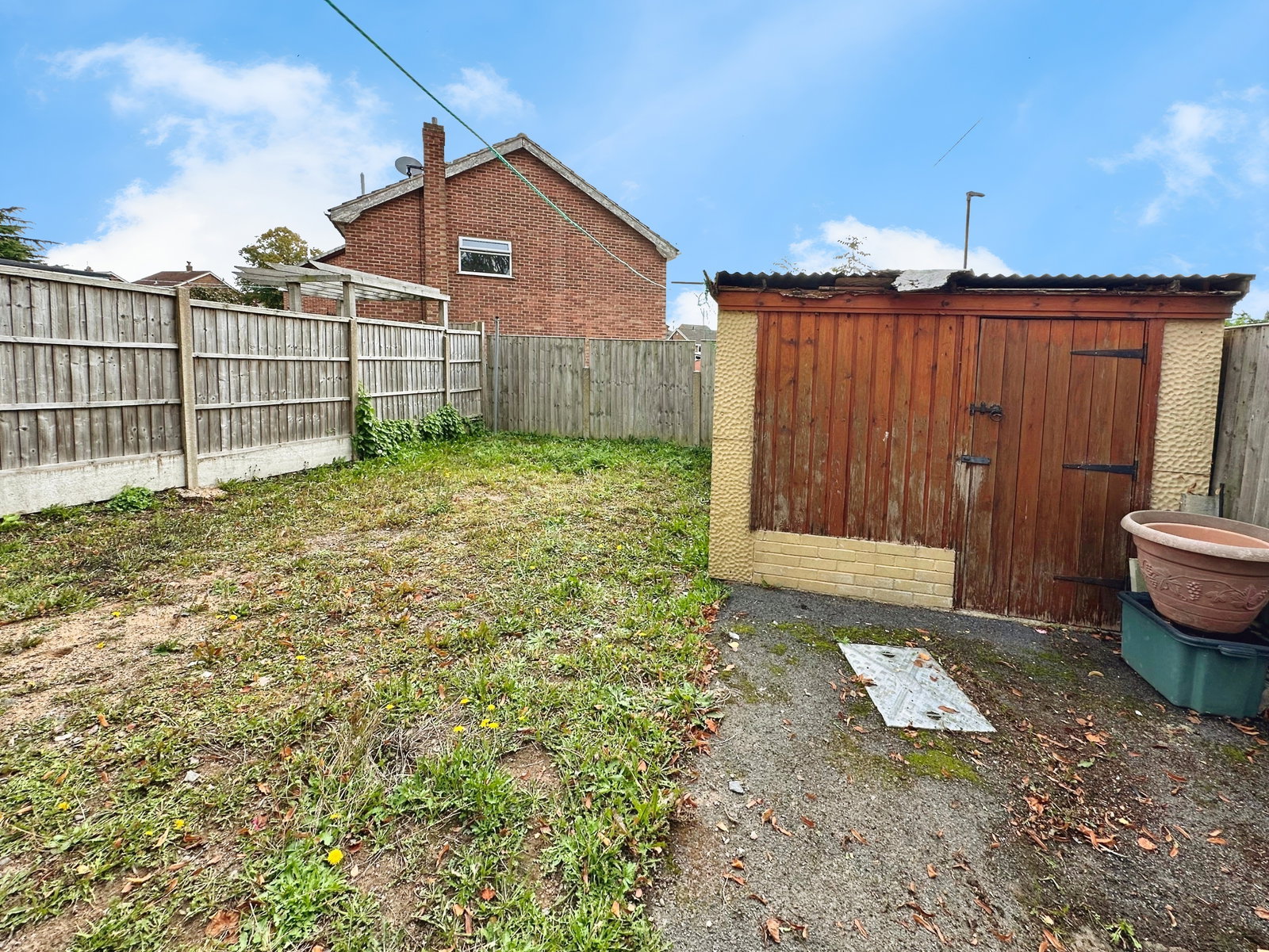 Semi Detached House in Swadlincote