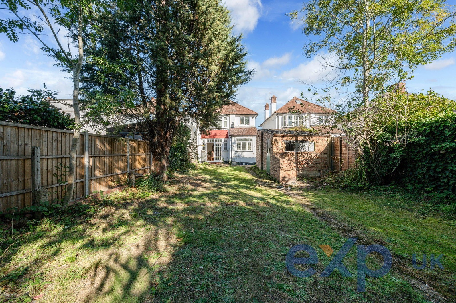Detached House in New Malden