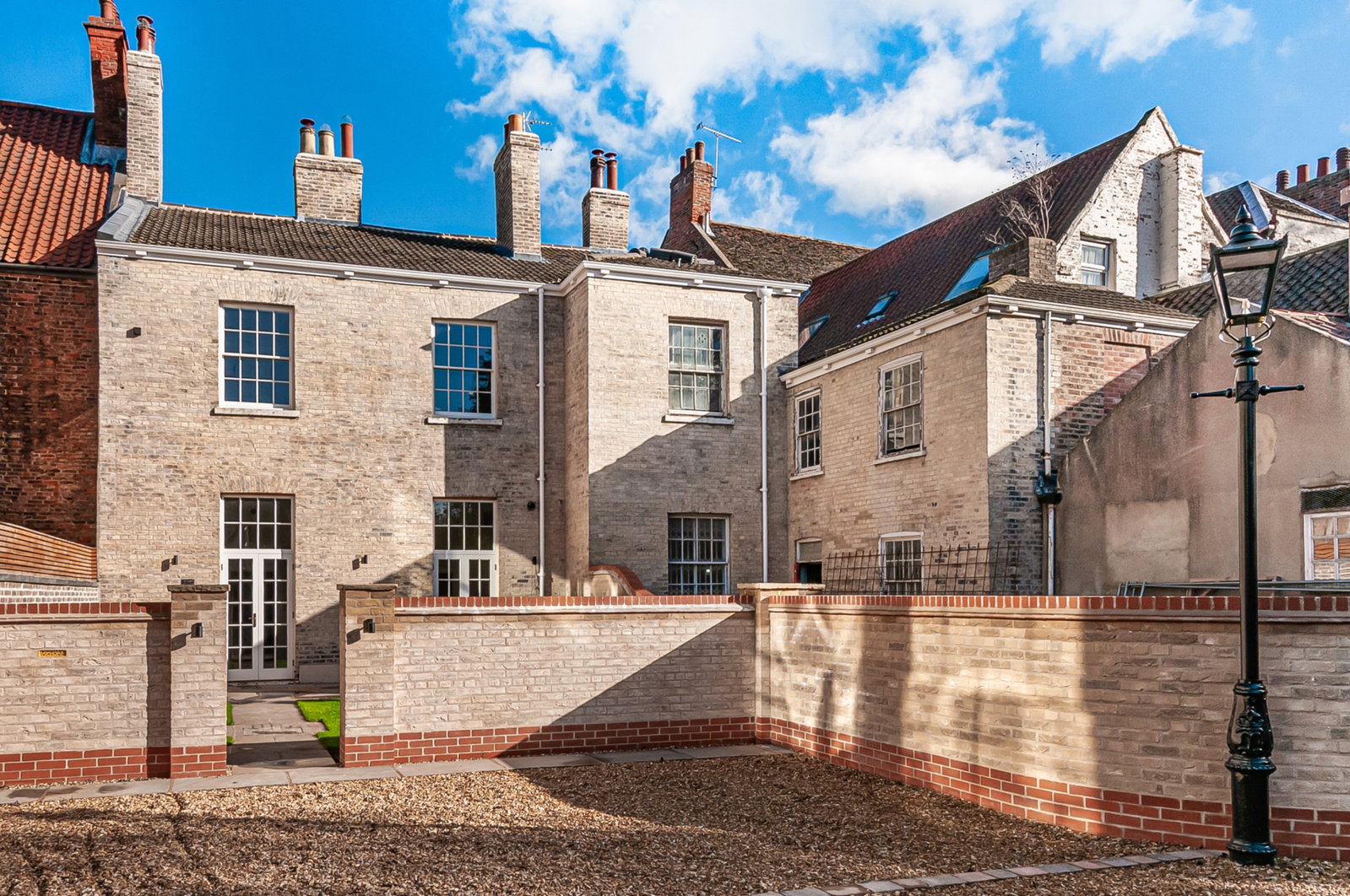 Terraced House for sale in Beverley, Lairgate, Beverley, HU17 8EP