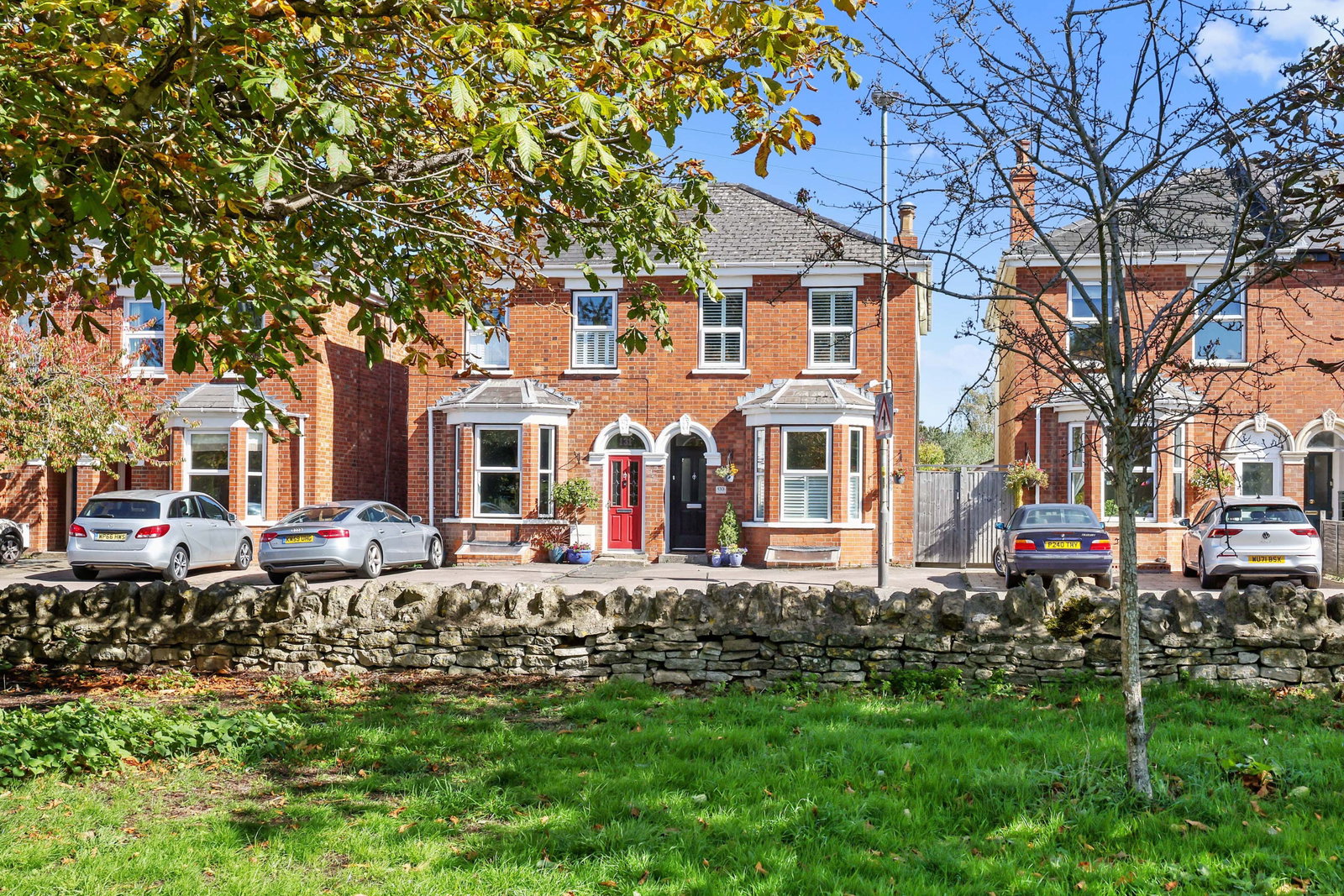 Semi Detached House in Cheltenham