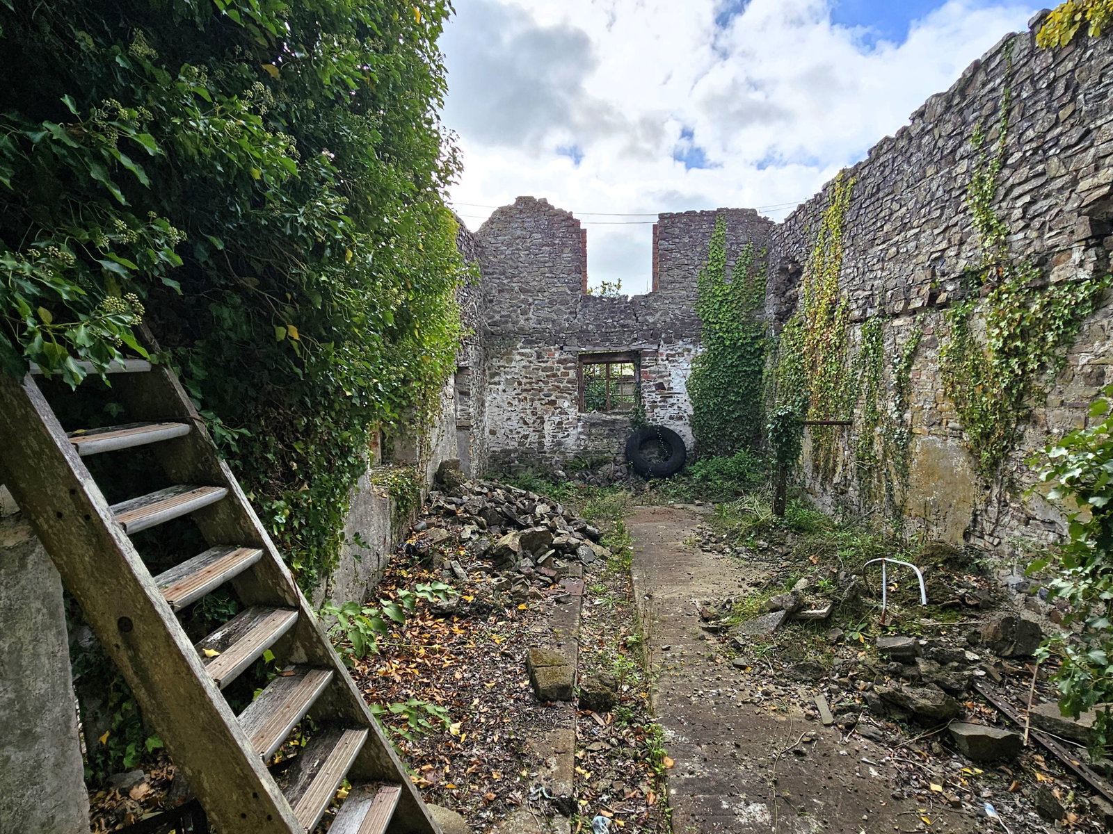 Land in Bideford