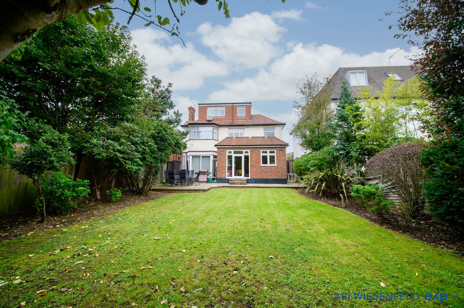 Detached House in London