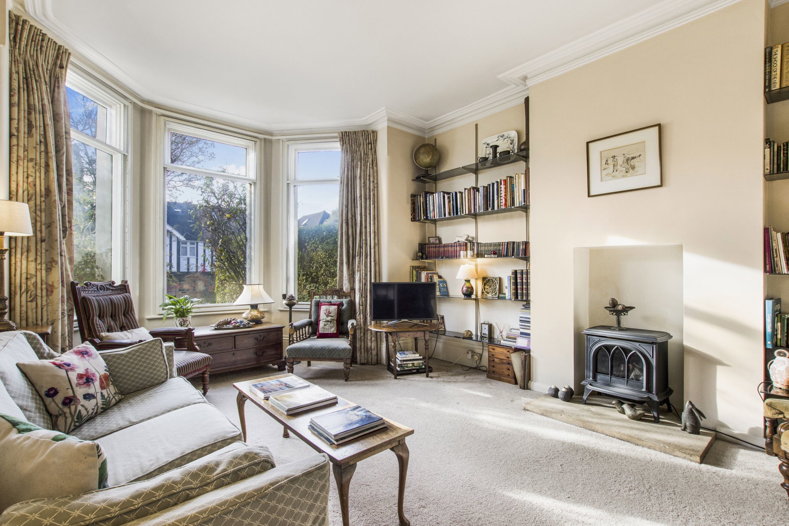 Semi Detached House in London