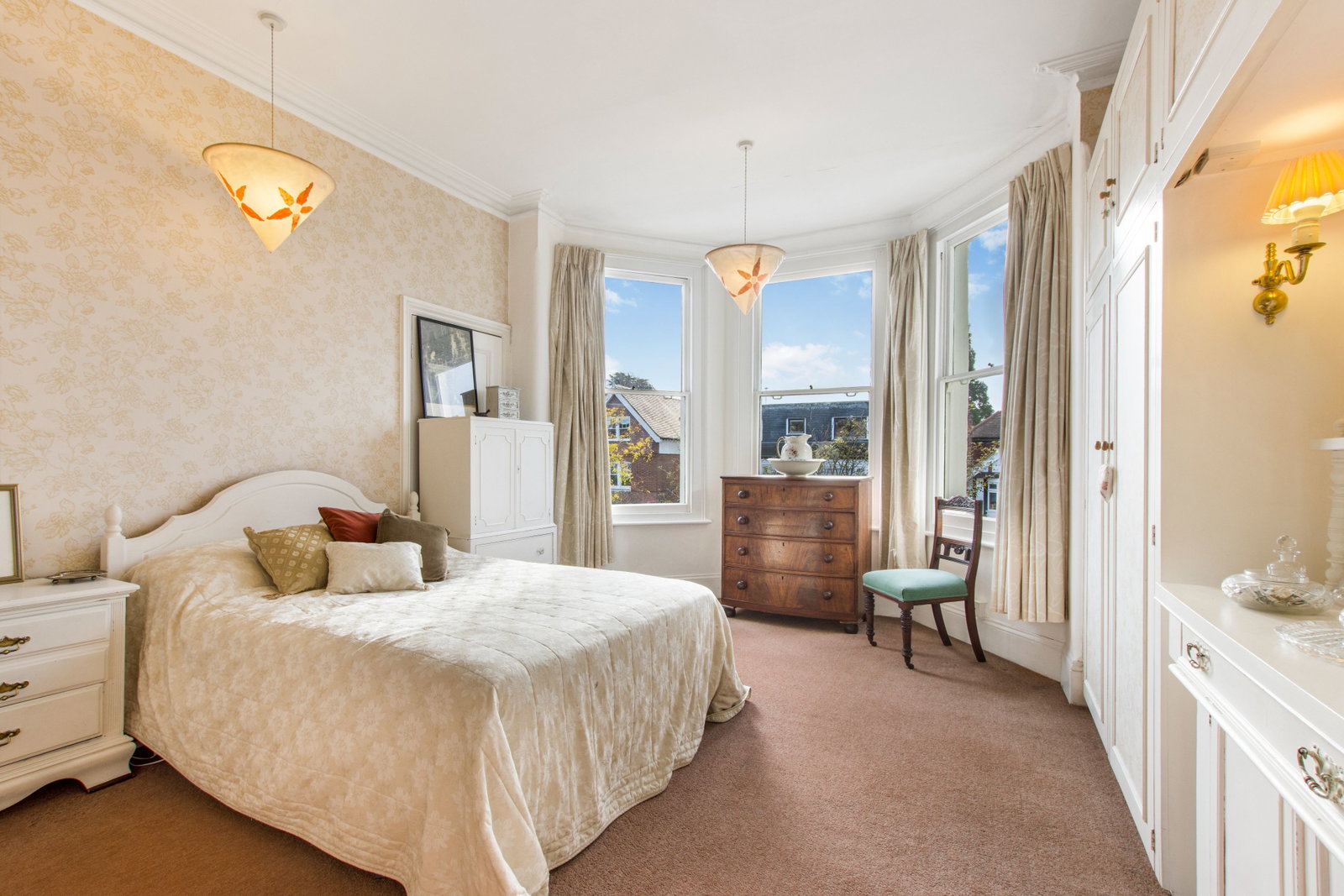 Semi Detached House in London