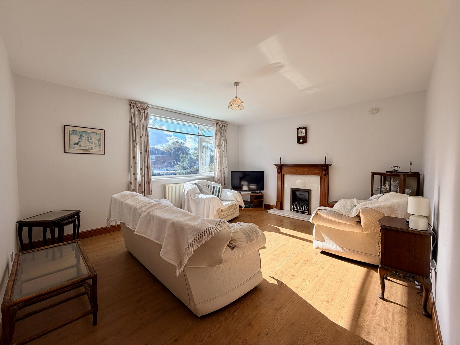 Flat for sale in Margate, Northdown Park Road, Margate, CT9 3PY, 952 m²