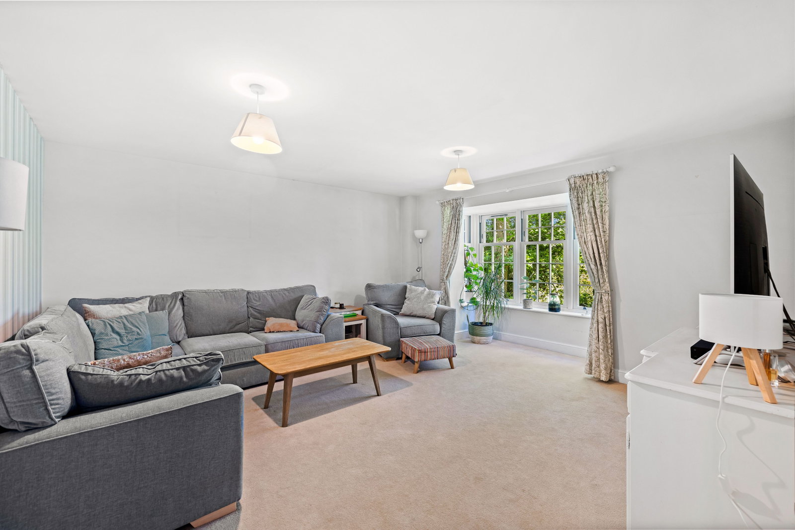 End Of Terrace House in Haywards Heath