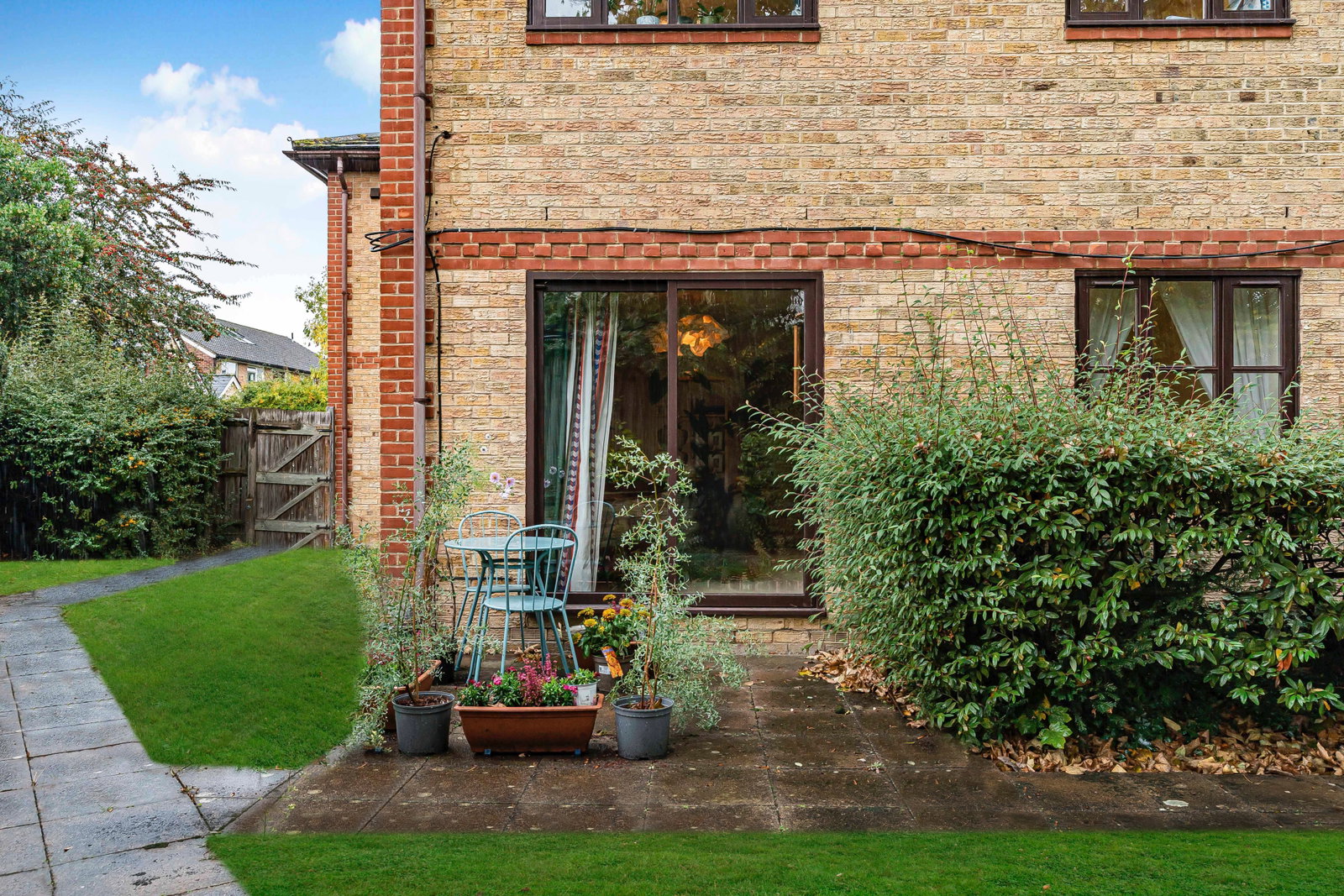 Ground Floor Flat in London