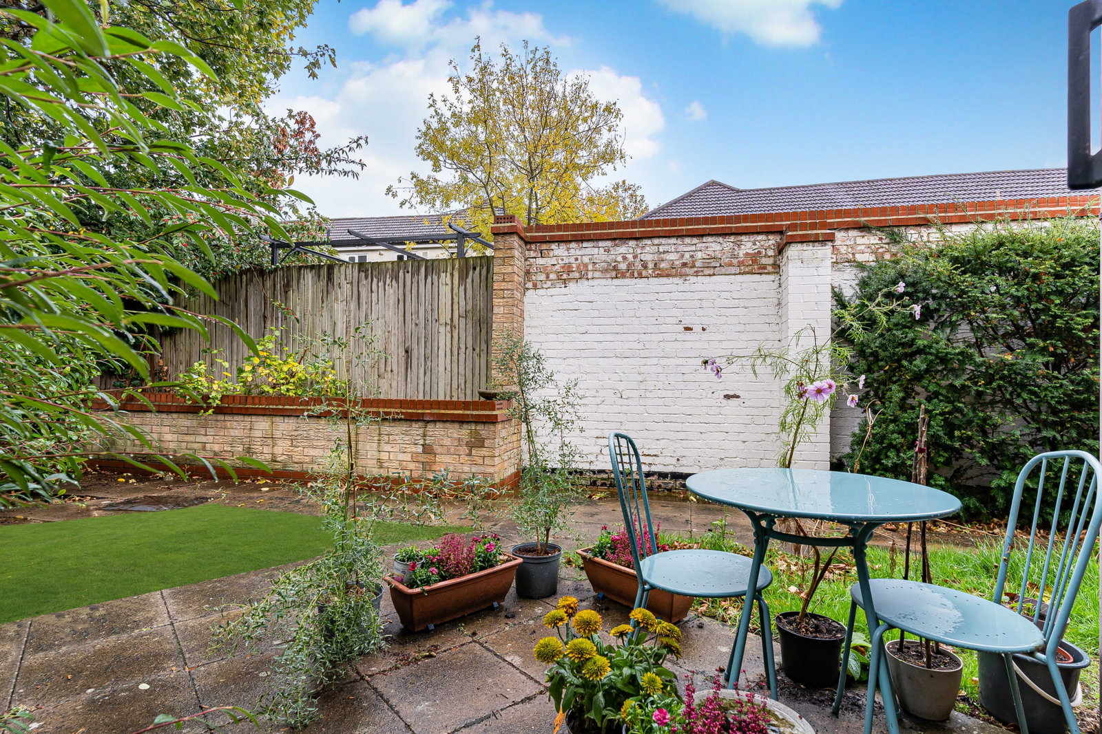 Ground Floor Flat in London