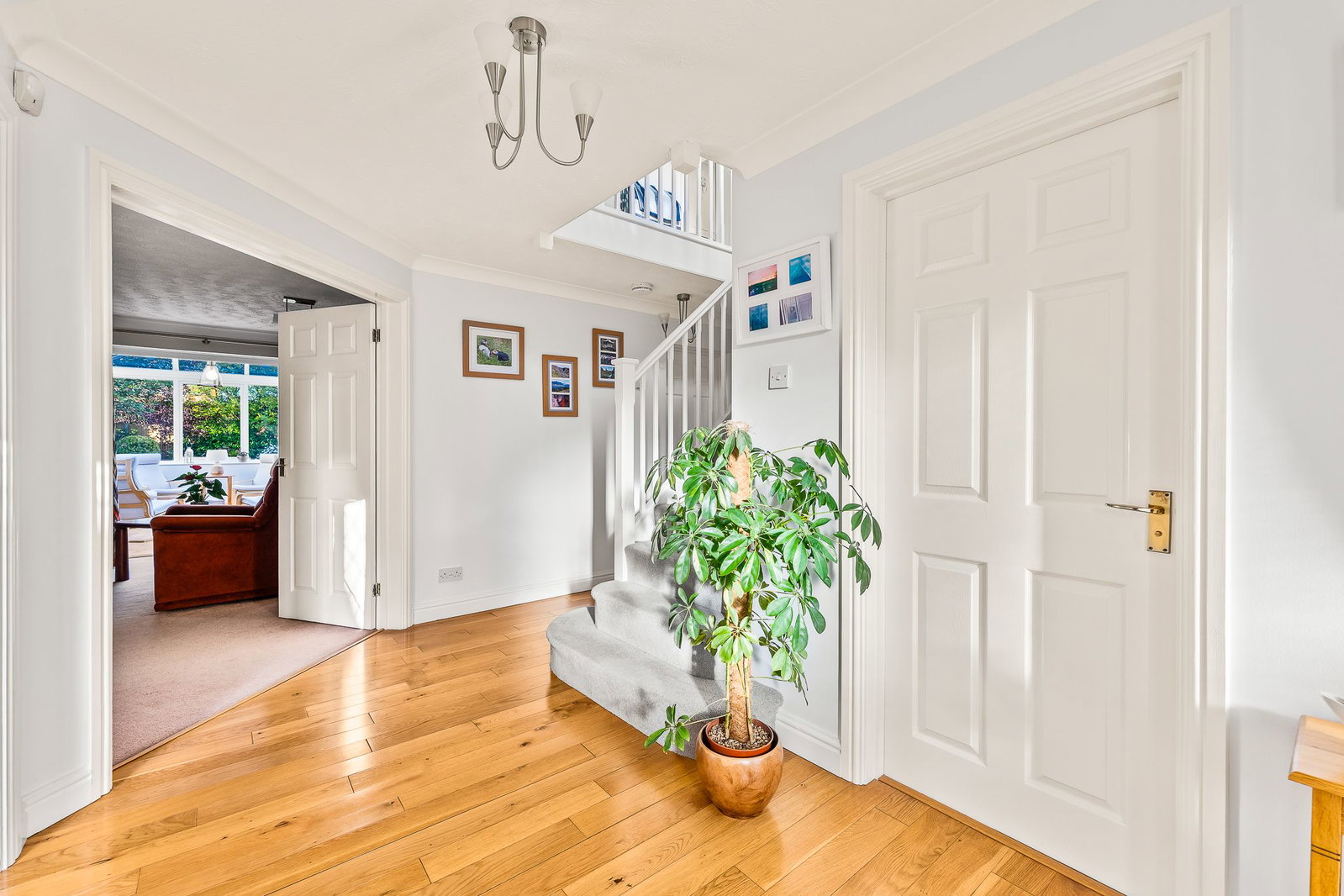 Detached House in Newark