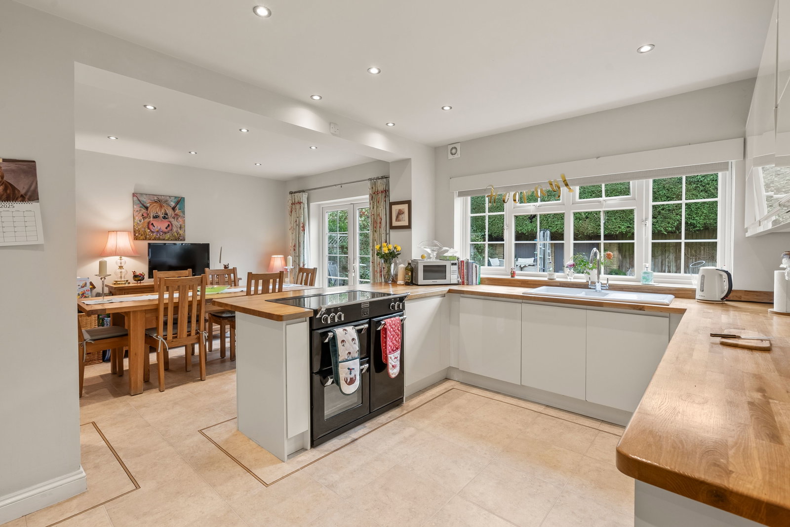 Detached House in Cheltenham