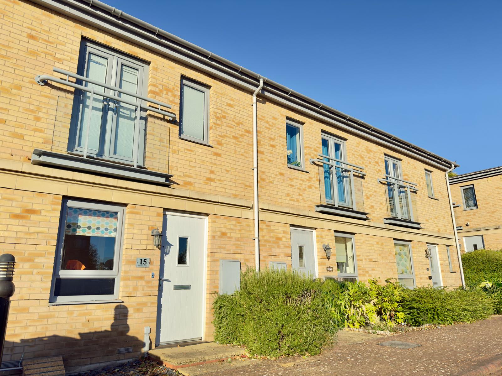 Terraced House for sale in Milton Keynes, Homerton Street, Bletchley, Milton Keynes, MK3 6DU
