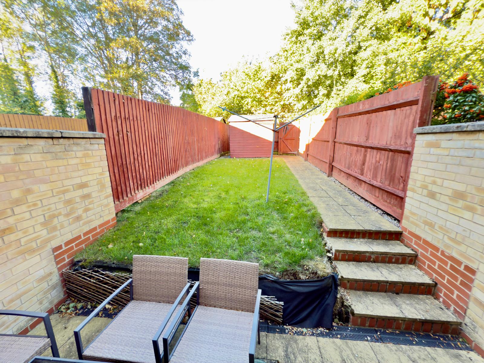 Terraced House for sale in Milton Keynes, Homerton Street, Bletchley, Milton Keynes, MK3 6DU