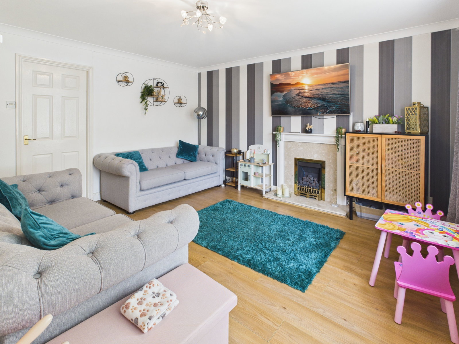 Semi Detached House in Crewe