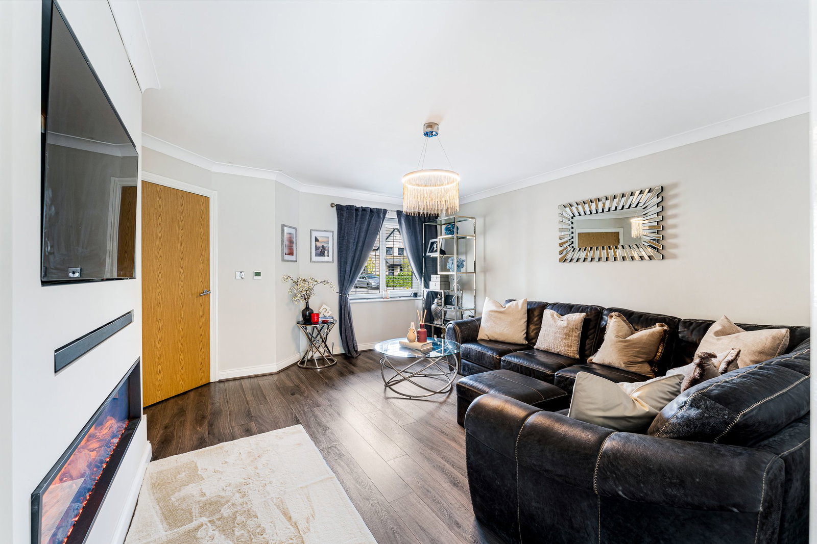 Semi Detached House in Leigh