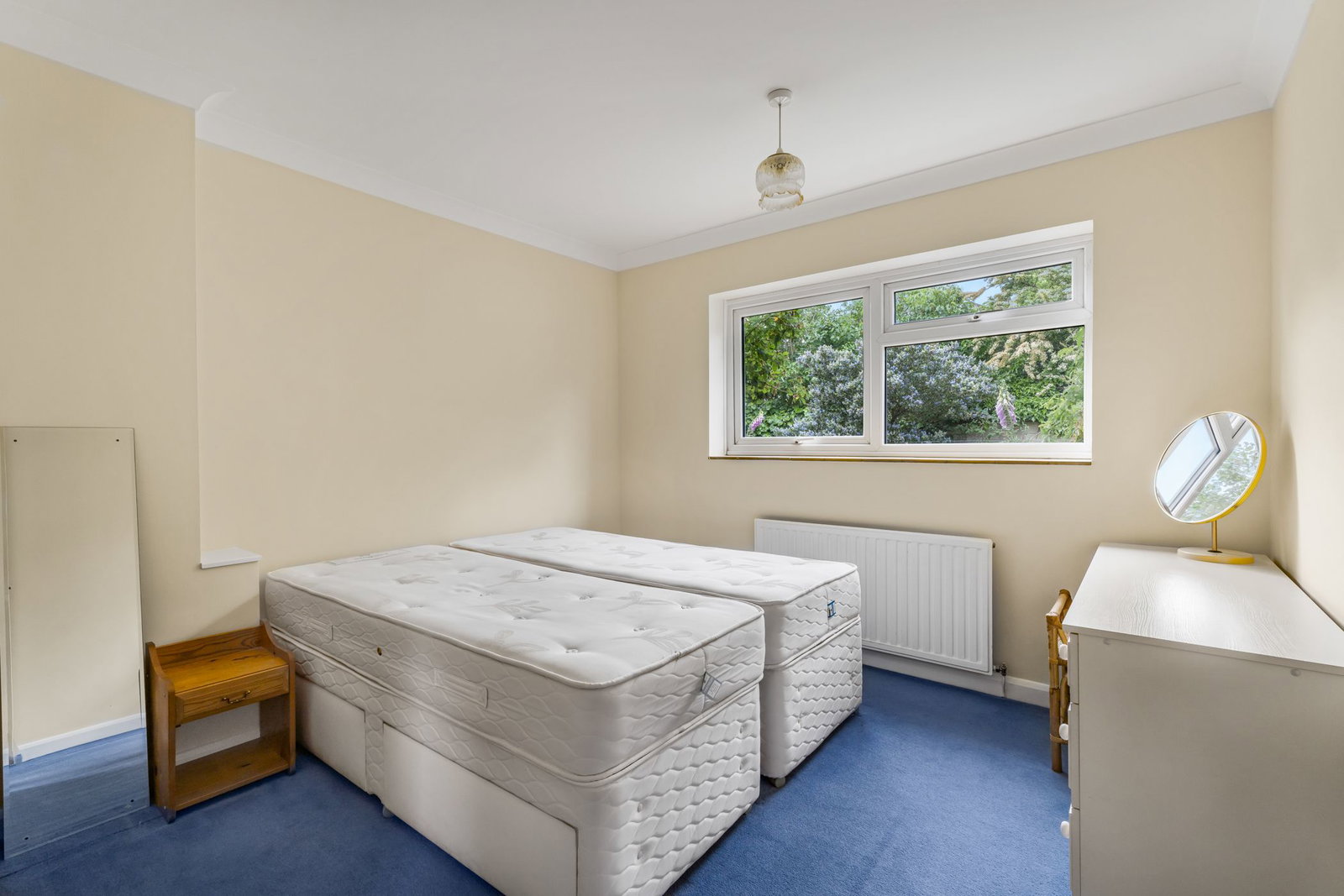 Bungalow in Cheltenham