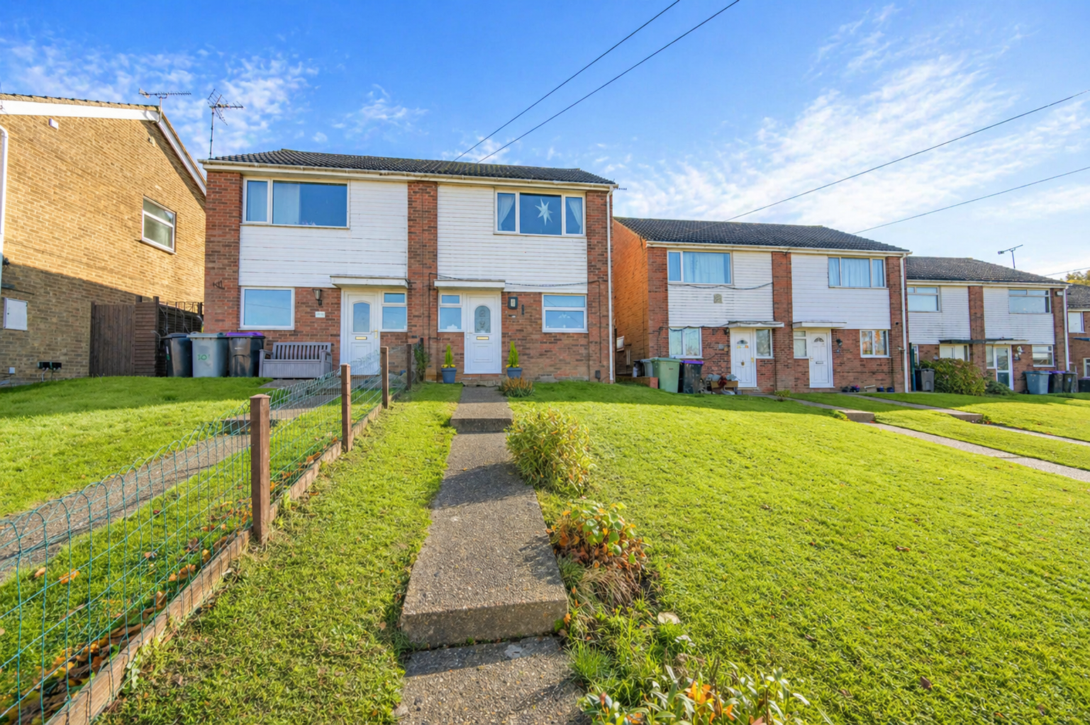 Semi Detached House in Grantham