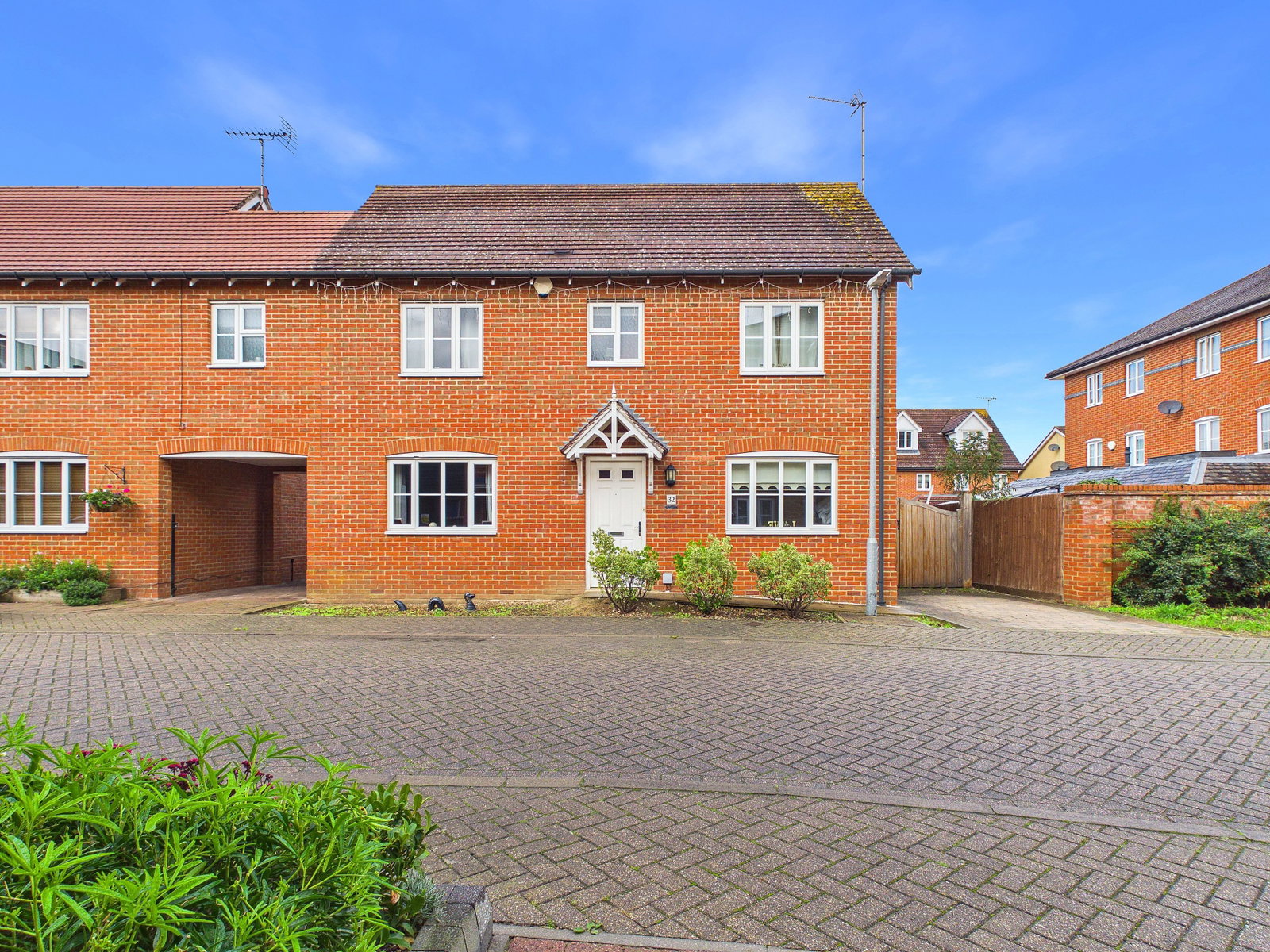 Detached House for sale in Sawbridgeworth, Sun Street, Sawbridgeworth, 992 m²