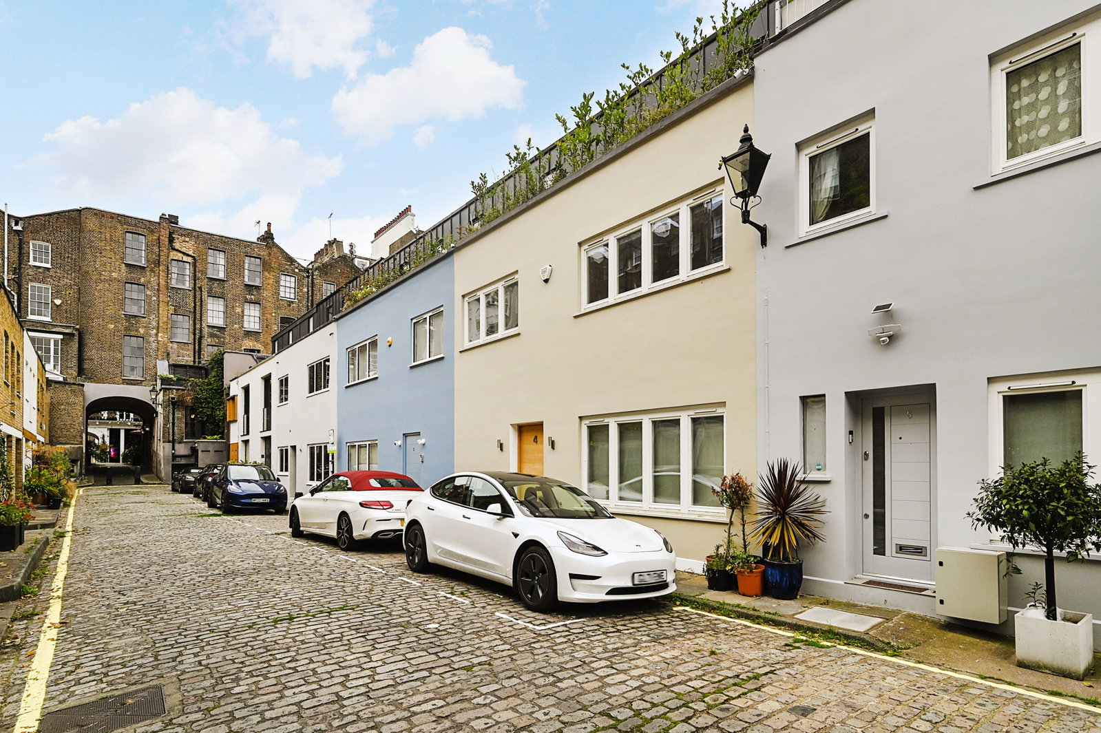 Mews House in London