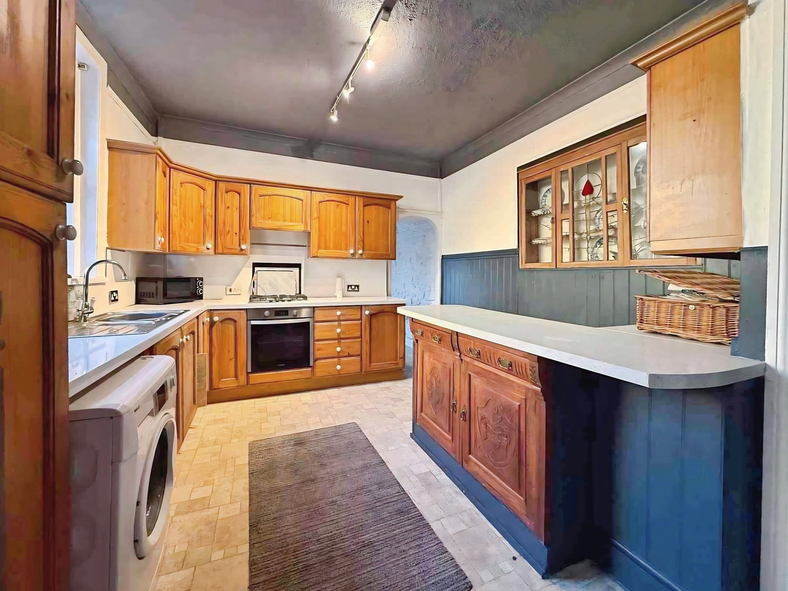 Semi Detached House in Swansea