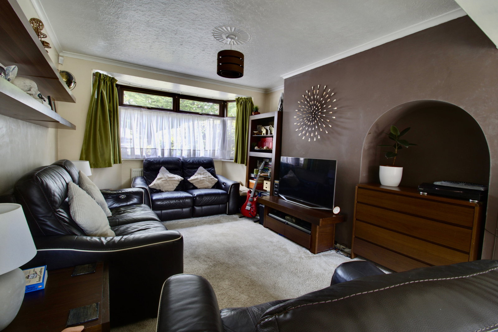 Terraced House in Romford