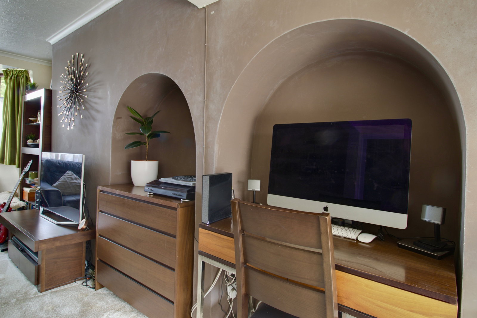 Terraced House in Romford