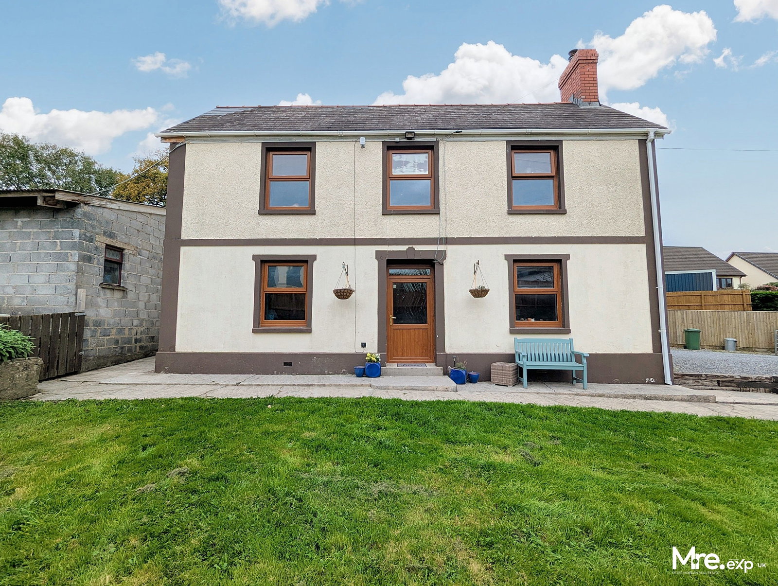 Detached House in Carmarthen