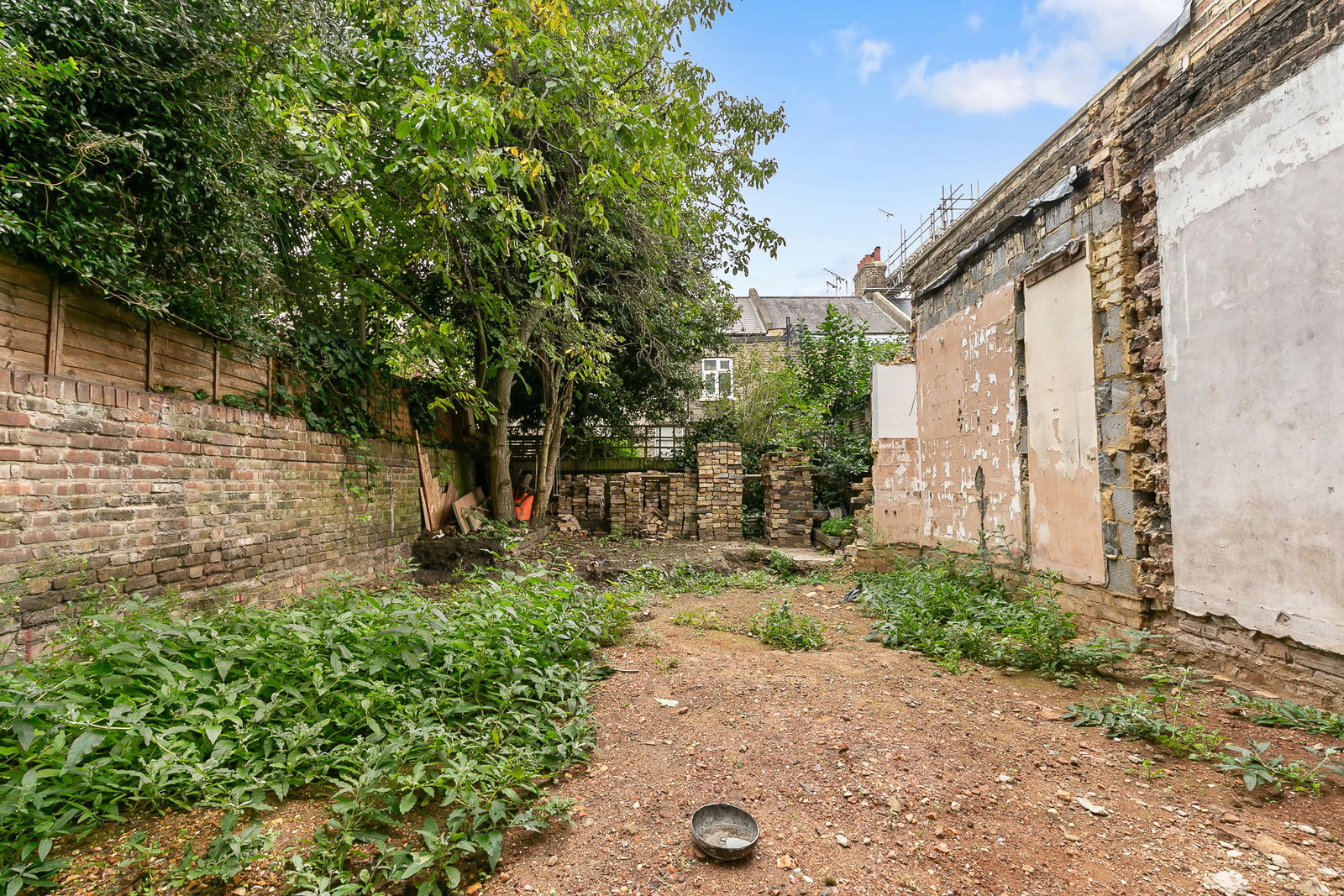 Ground Floor Flat in London