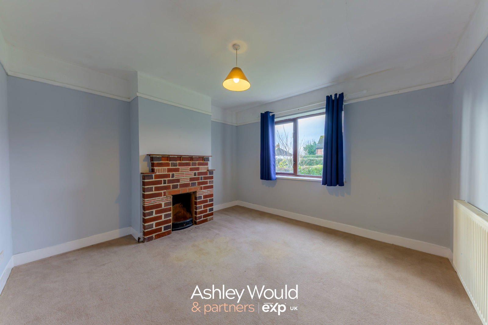 Semi Detached House in Kidderminster