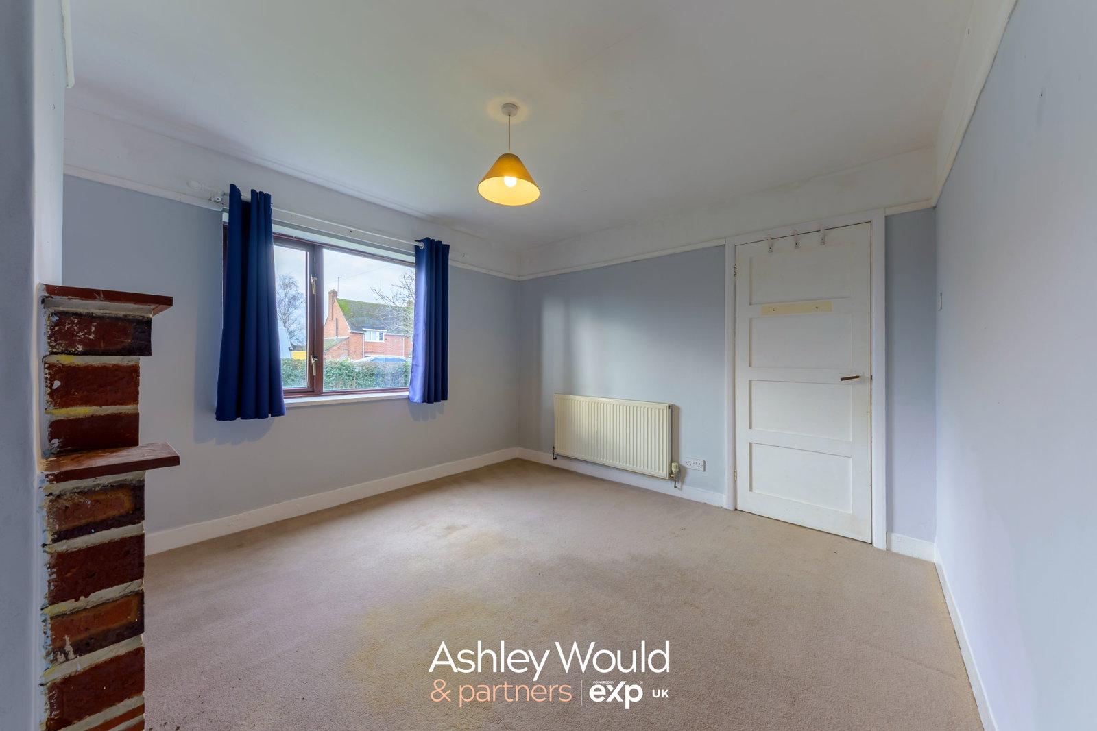 Semi Detached House in Kidderminster