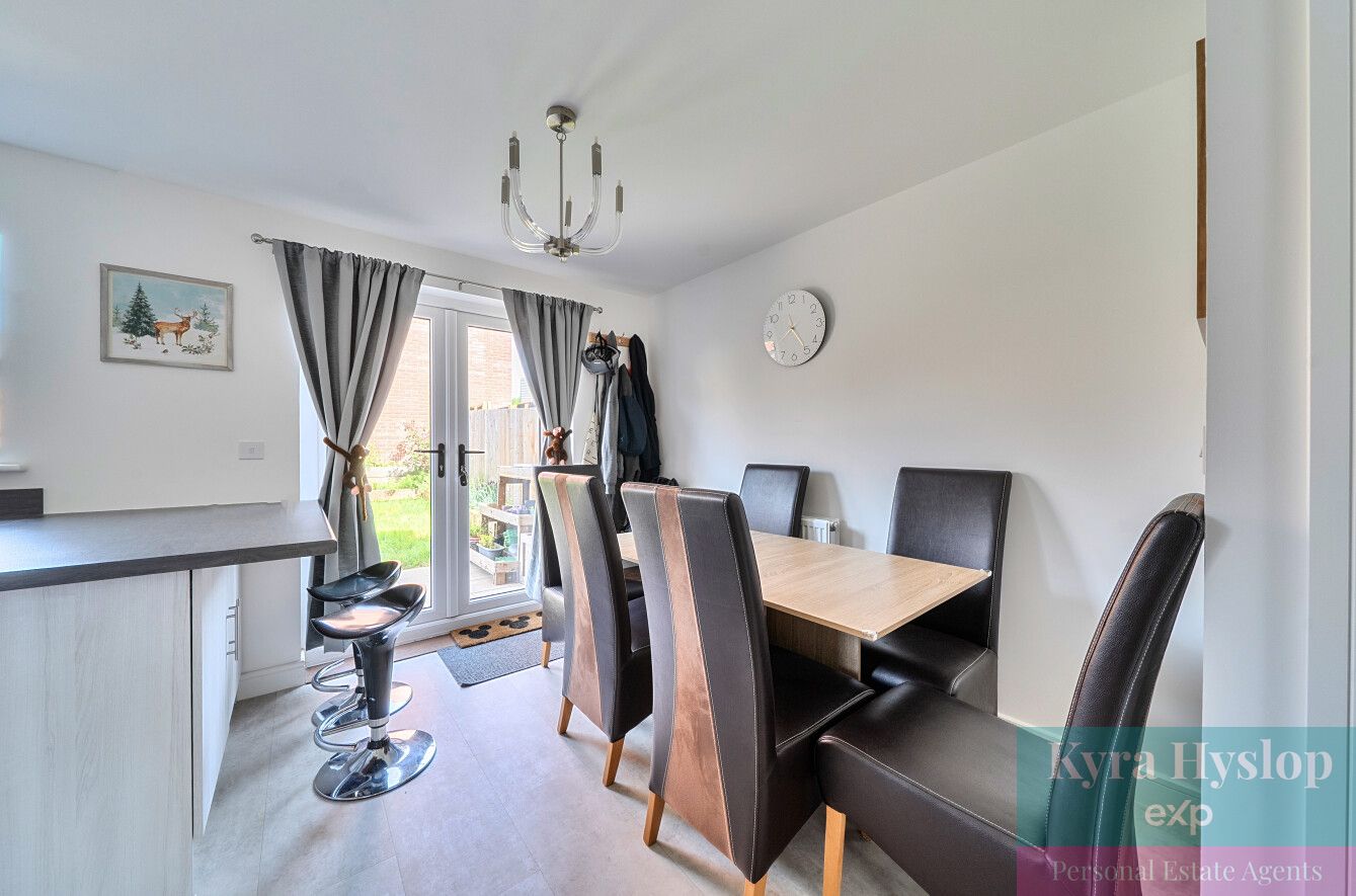 Detached House in Exeter