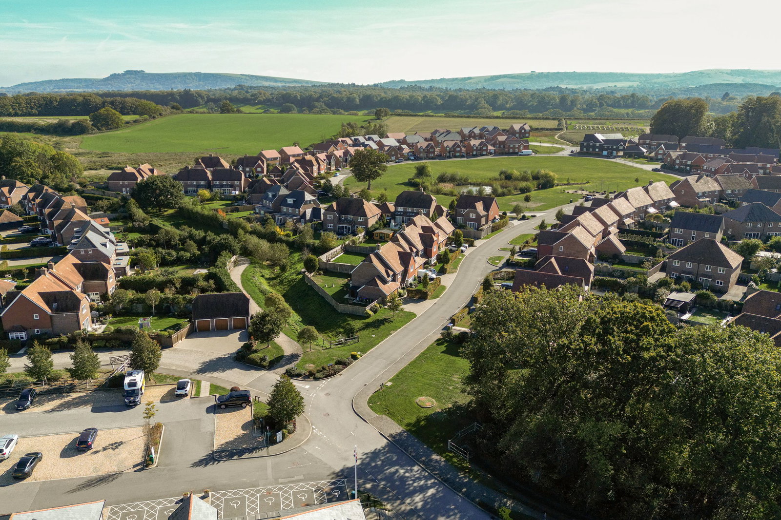 Detached House for sale in Pulborough, Abingworth Crescent, Thakeham RH20 3GW, 2066 m²