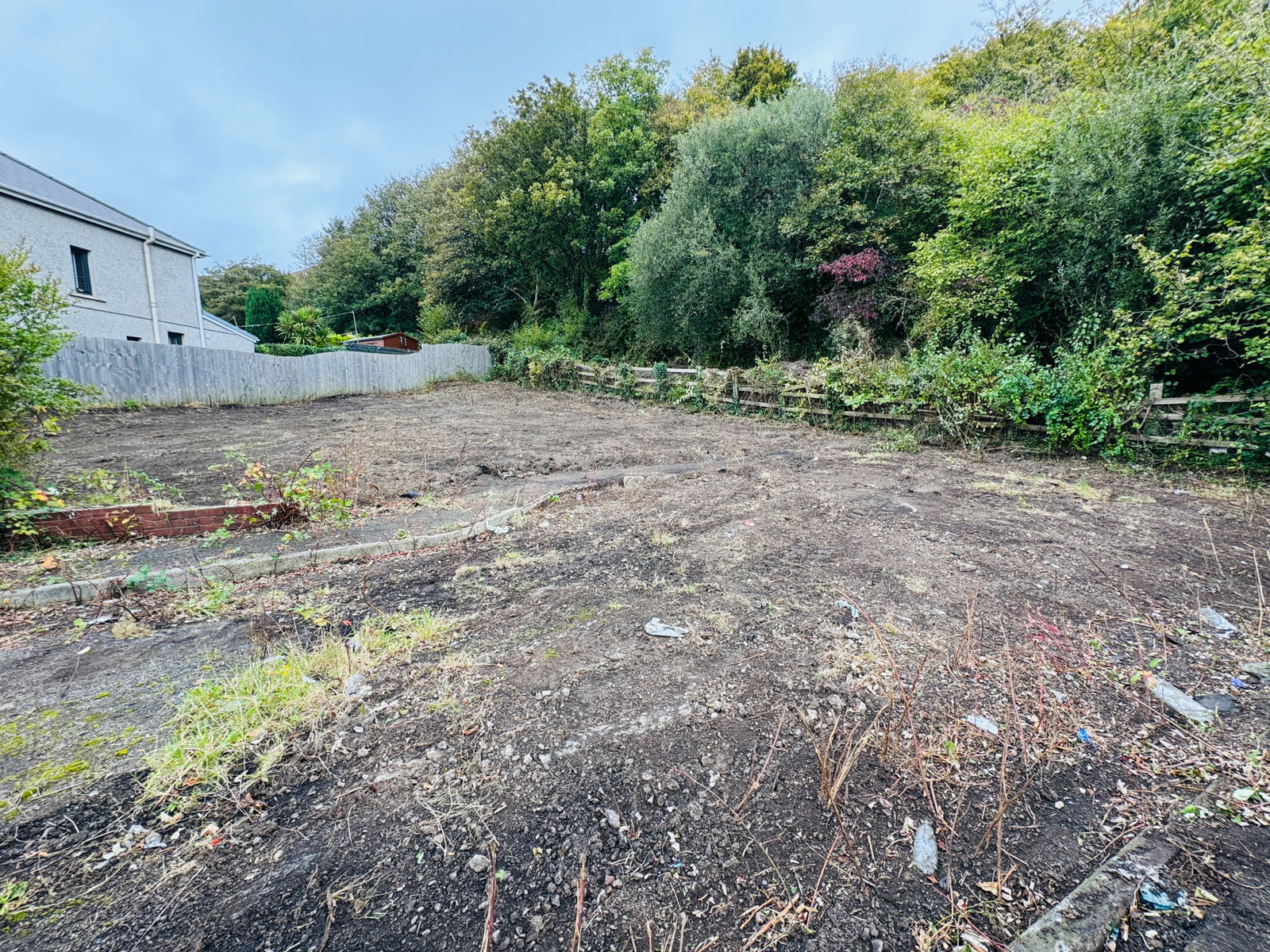 Land in Port Talbot