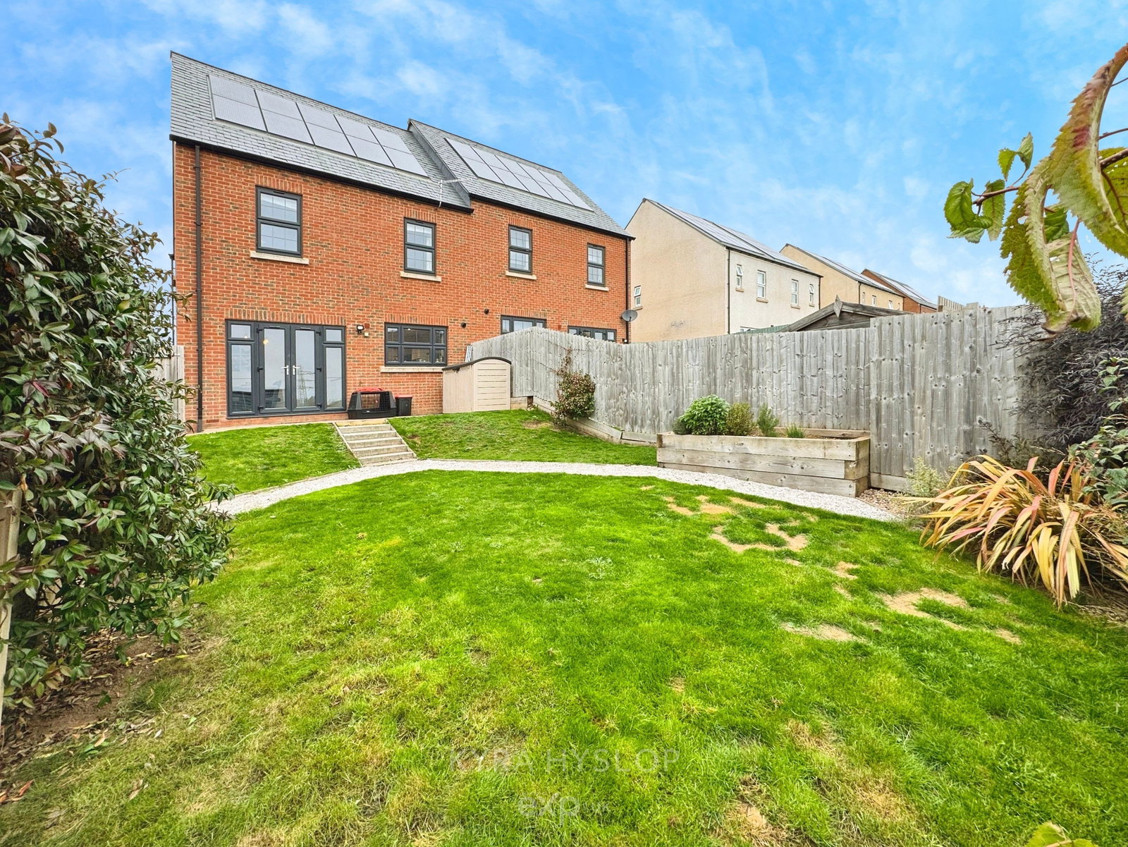 Semi Detached House in Exeter