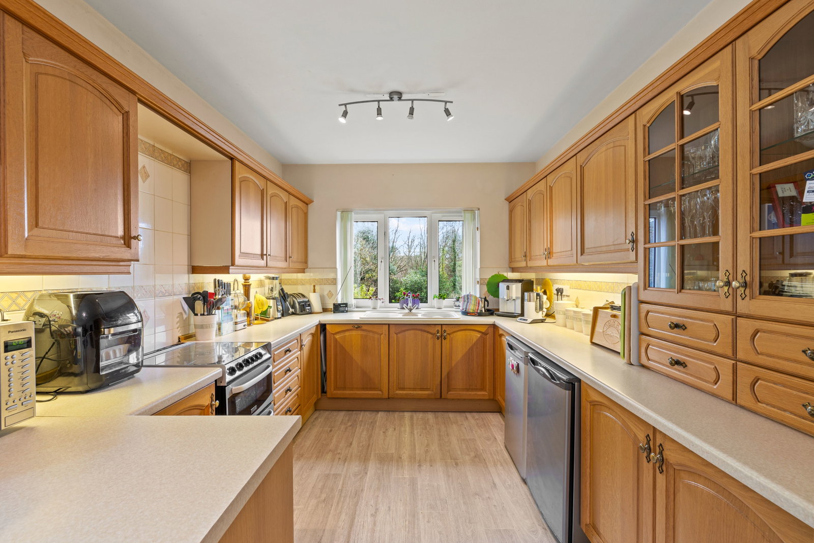 Detached House in Swansea