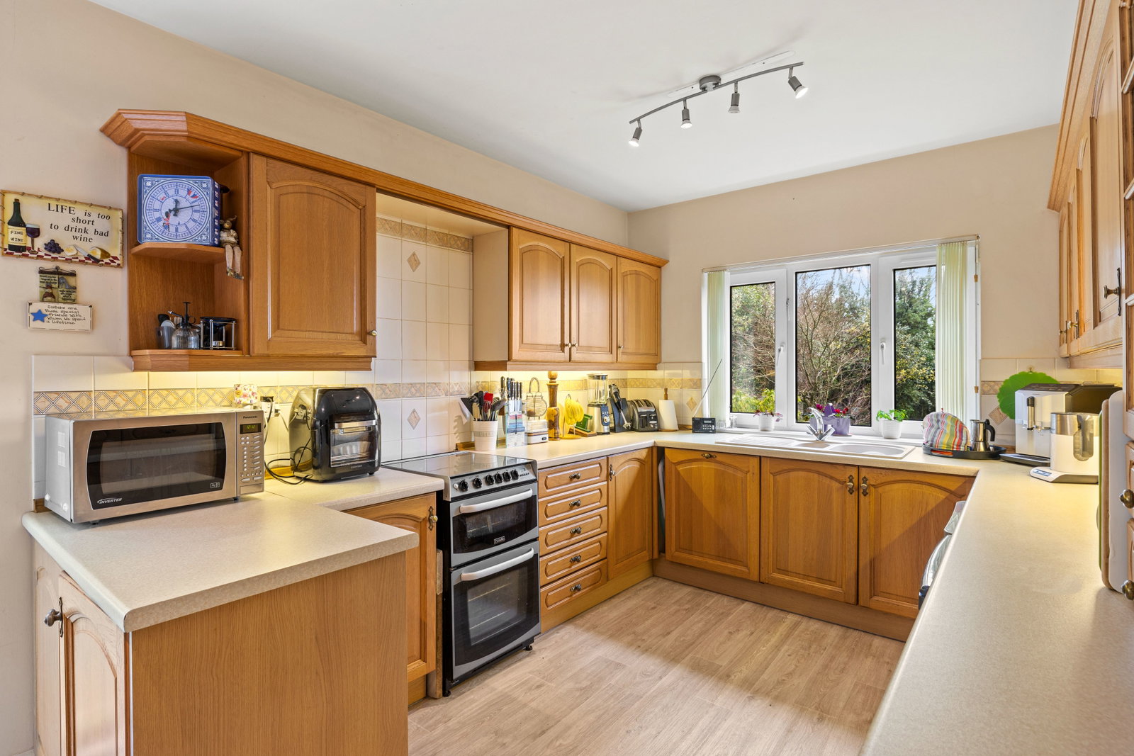 Detached House in Swansea