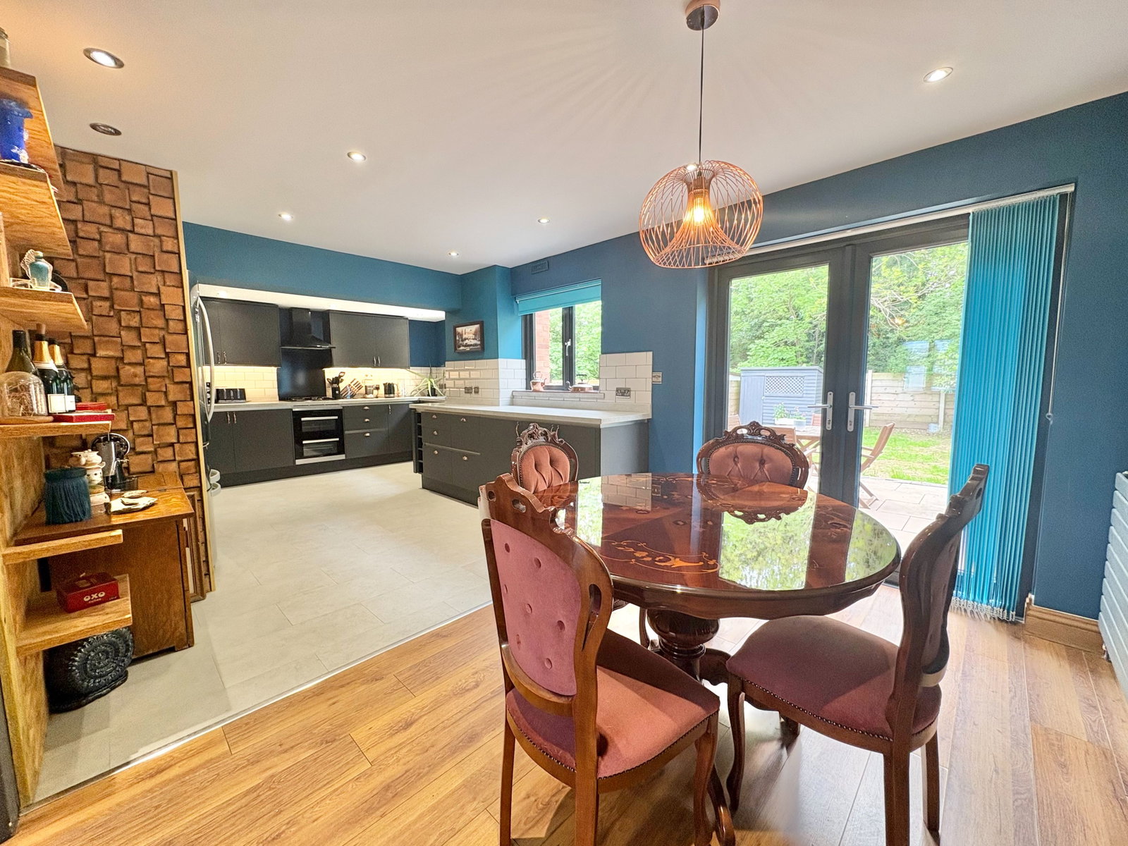 Semi Detached House in Tamworth