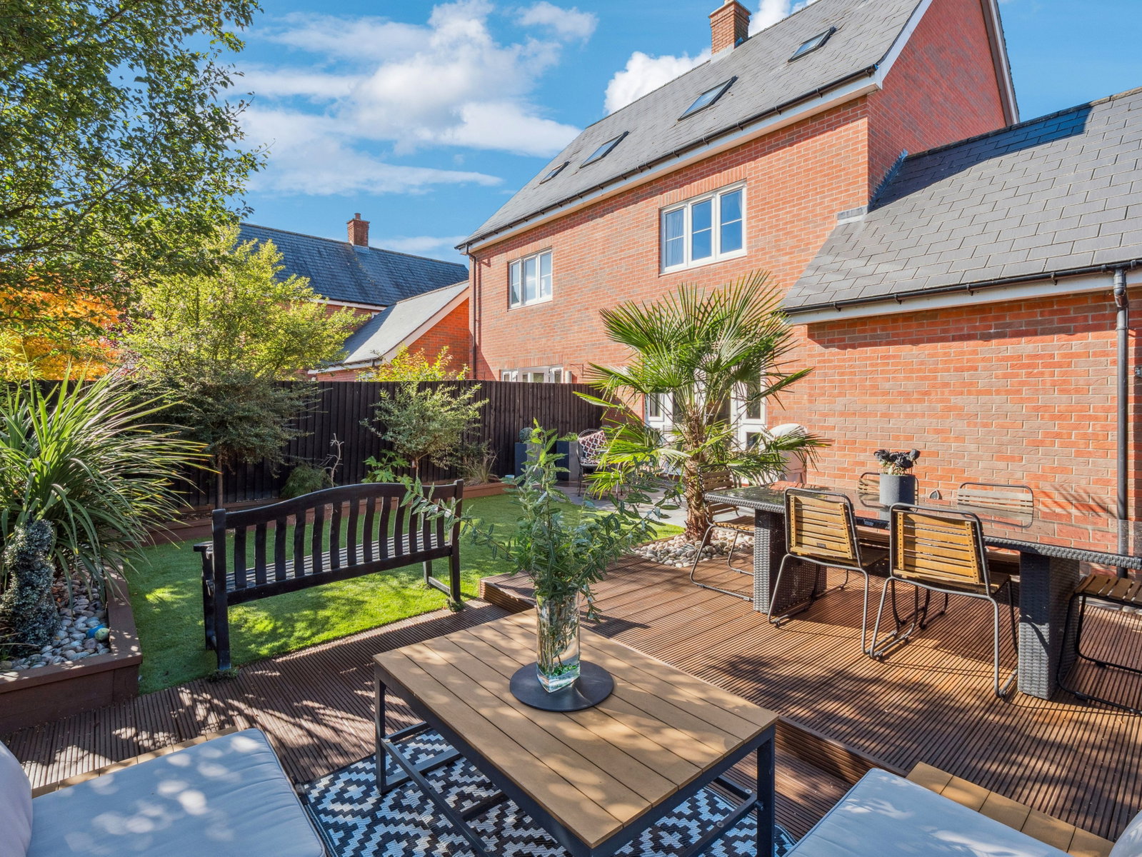 Semi Detached House in Aylesbury