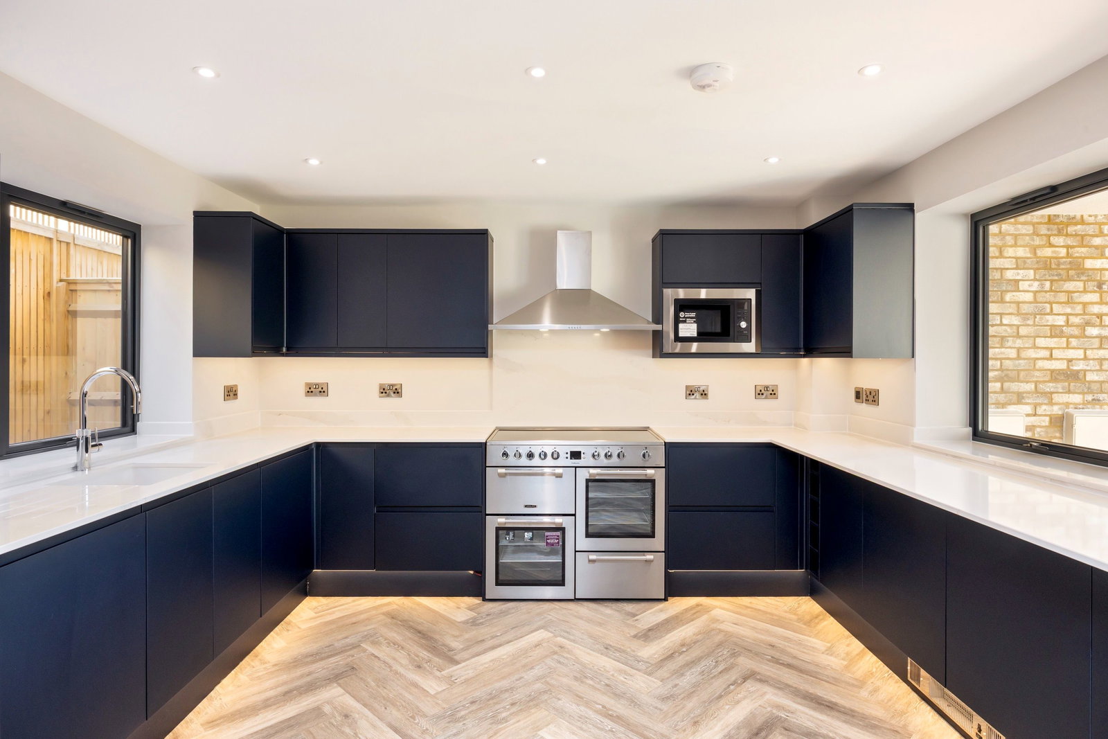 Detached House in Hove