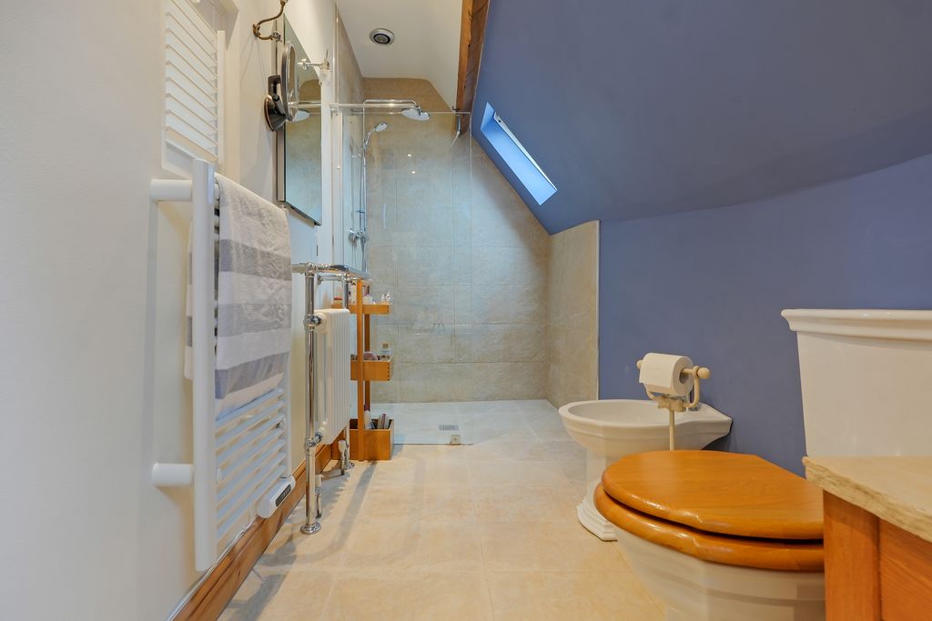 Semi Detached House in Sheffield