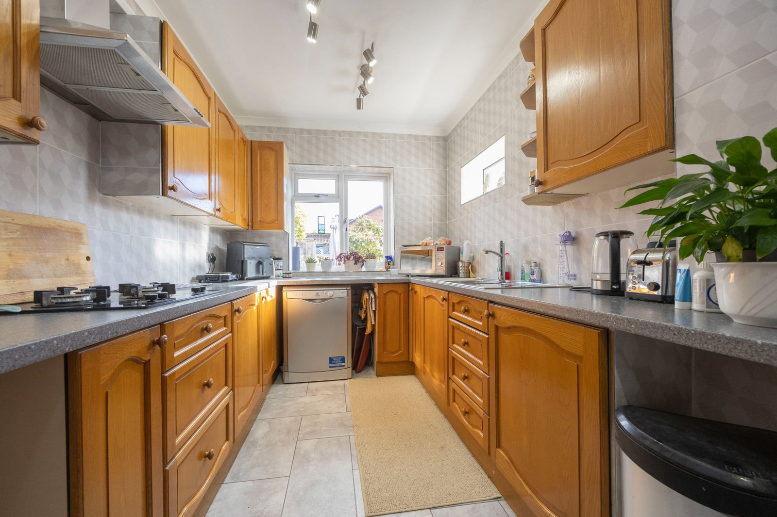 Semi Detached House in Cheltenham