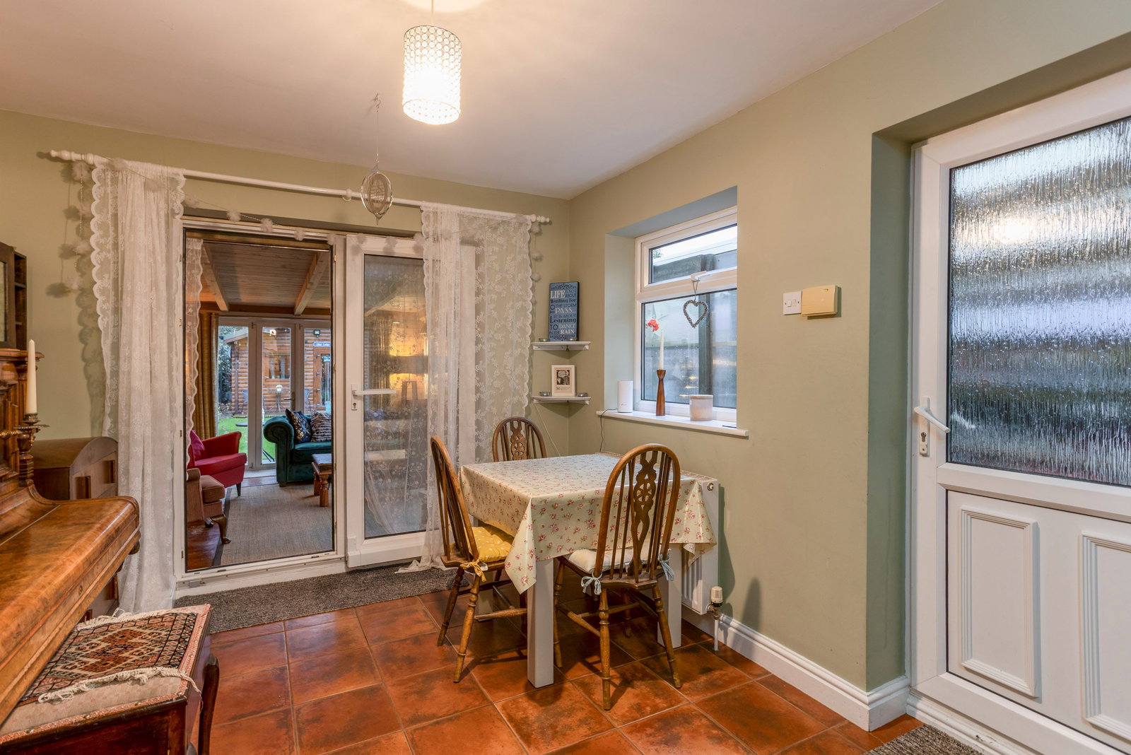 Semi Detached House in York