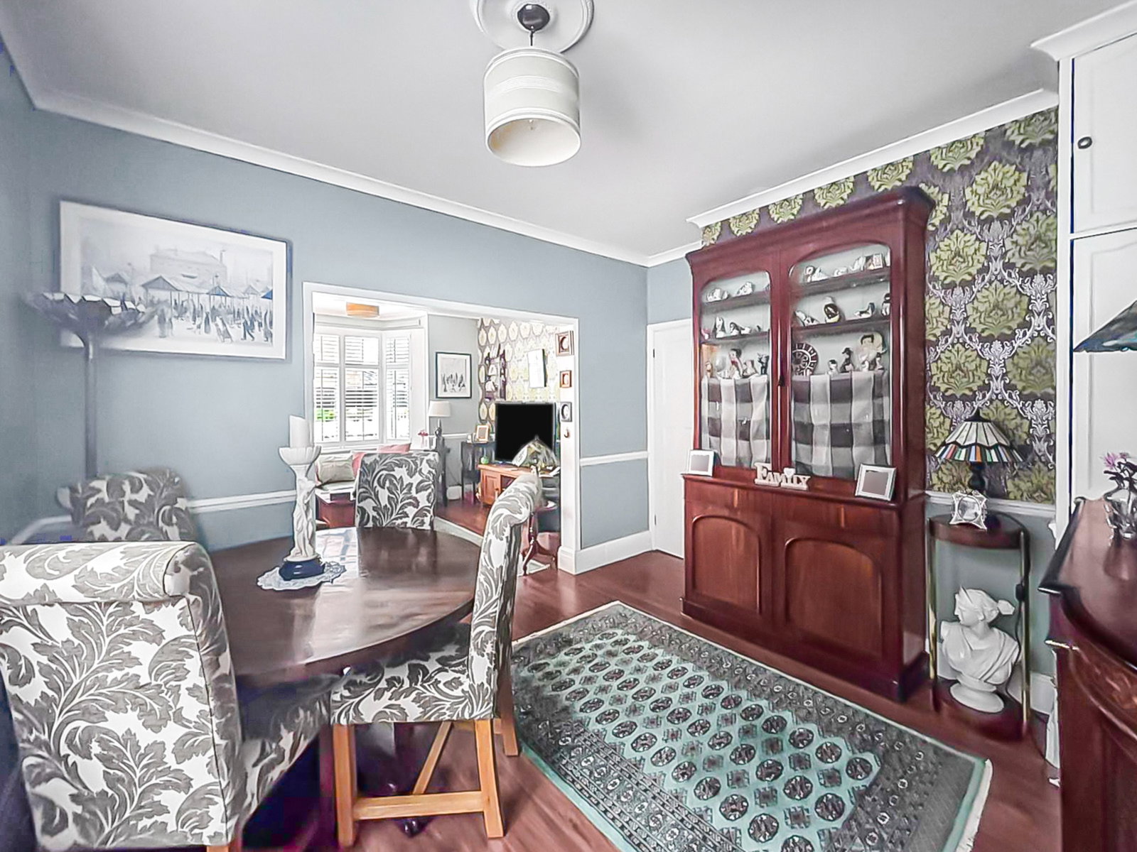 Bungalow in Gloucester