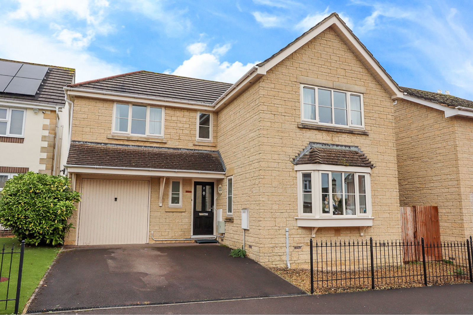 Detached House in Calne