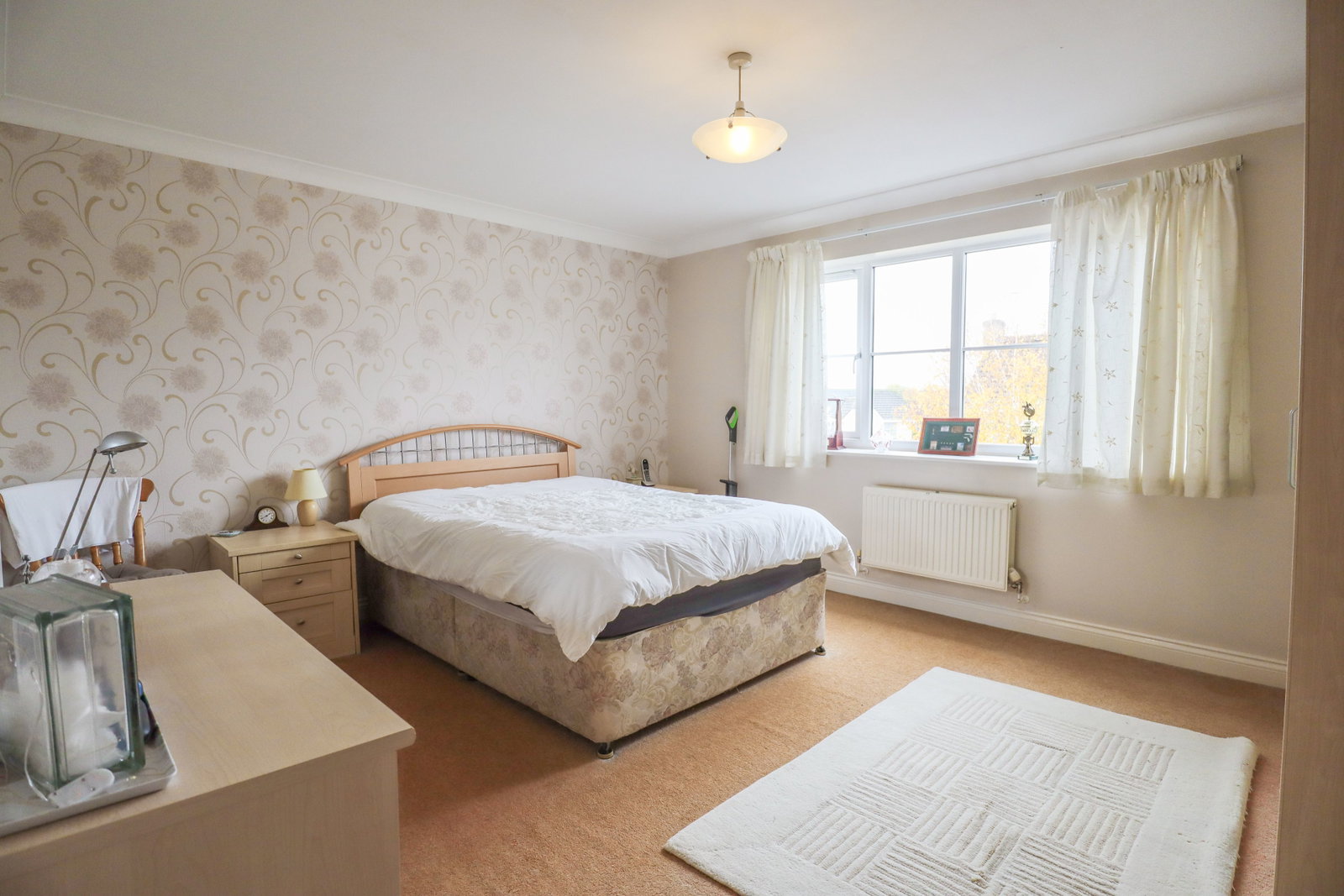 Detached House in Calne