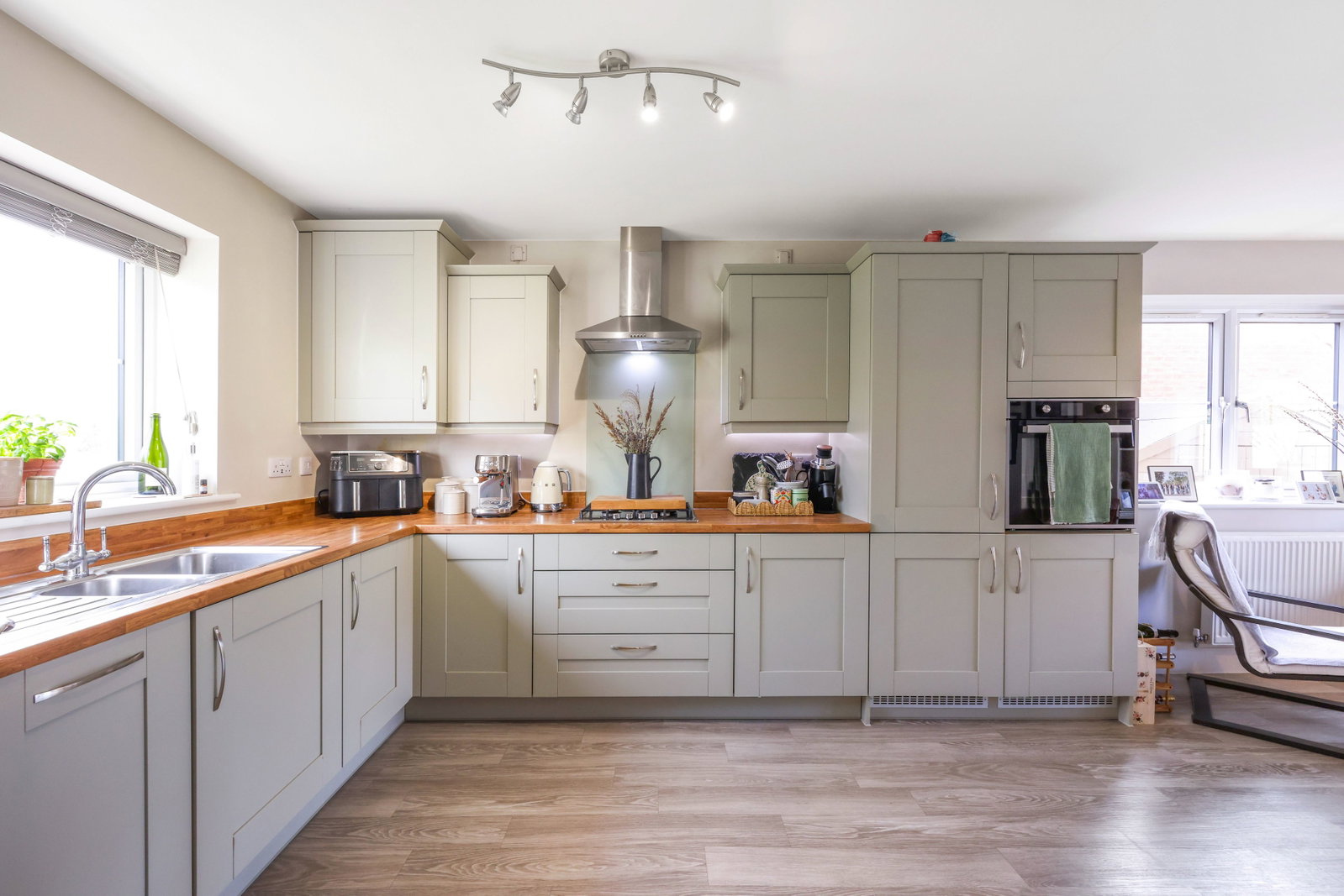 Semi Detached Bungalow in Gloucester