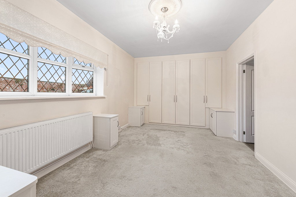 Semi Detached Bungalow in Grantham