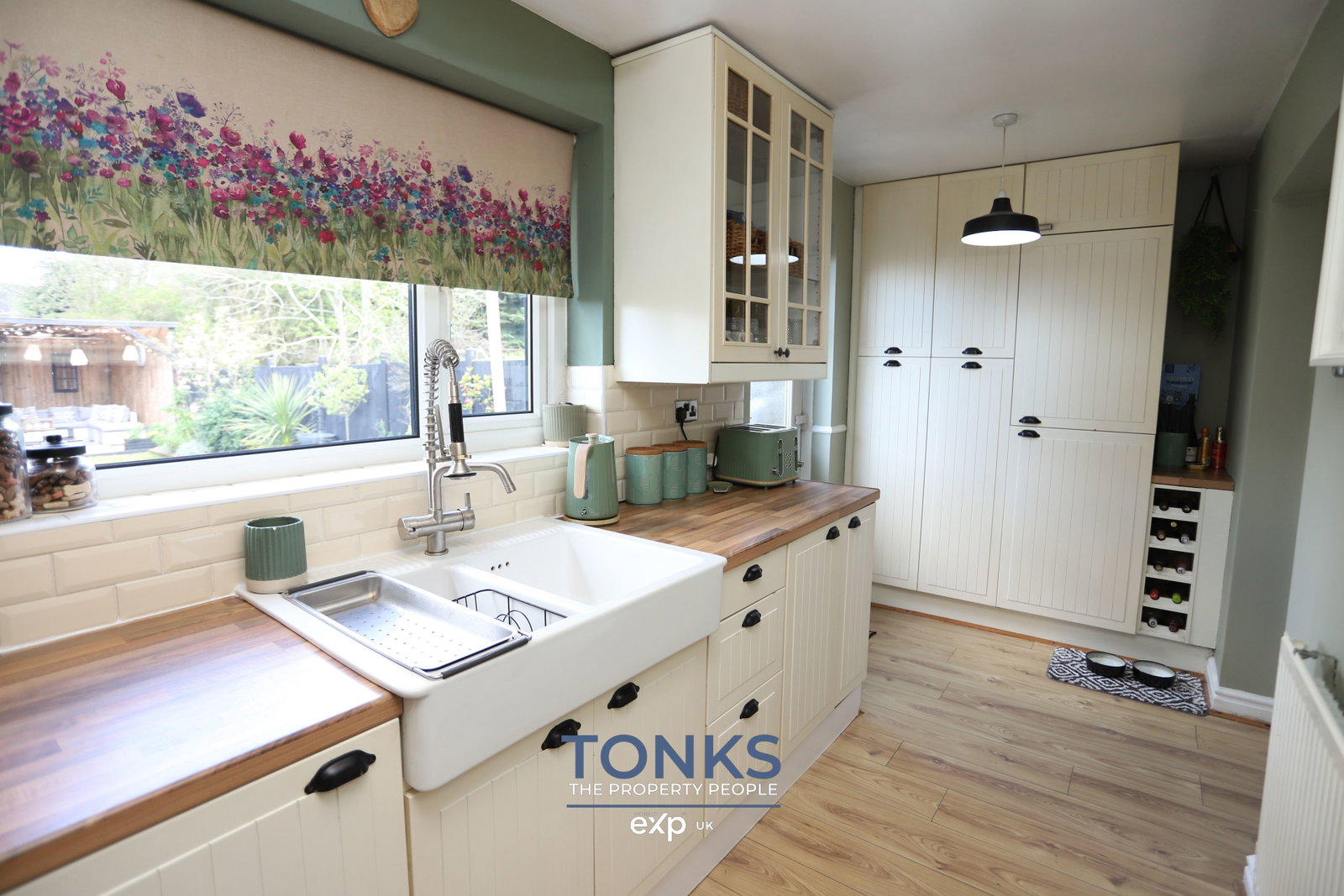 Semi Detached House in Oldbury