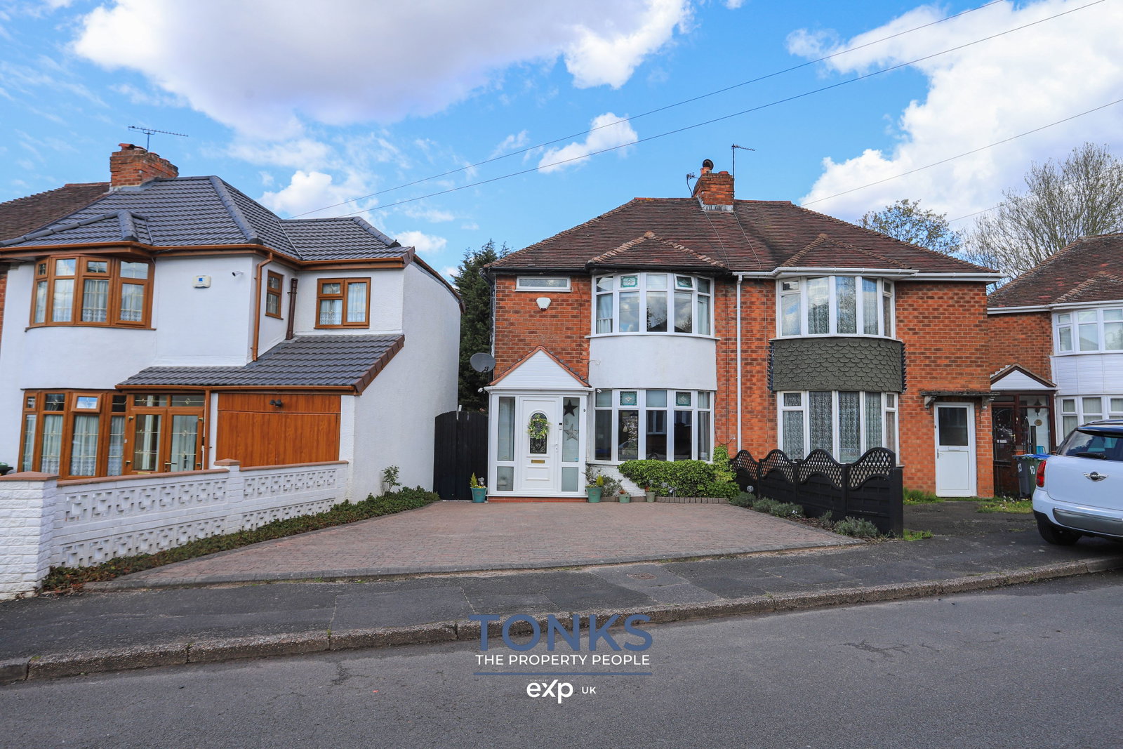 Semi Detached House in Oldbury