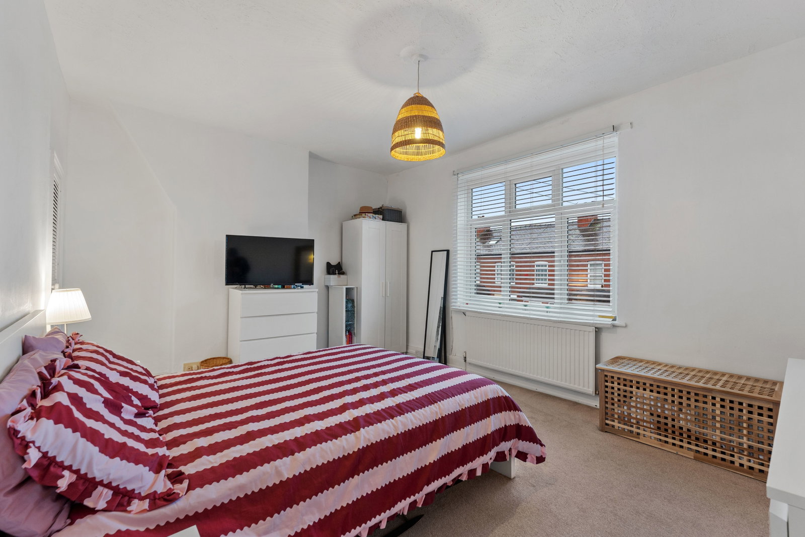 Semi Detached House in Sale
